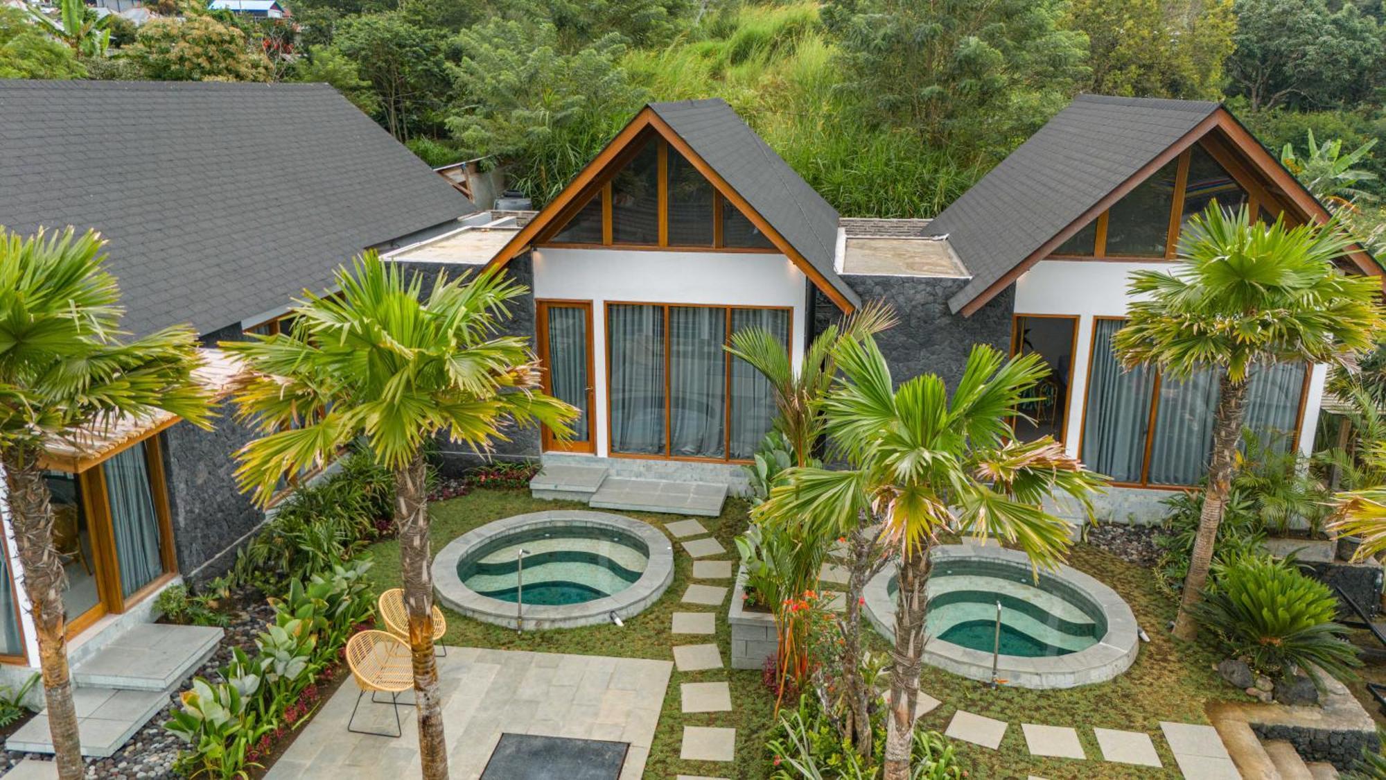 The Lava Bali Villa And Hot Spring 킨타마니 외부 사진